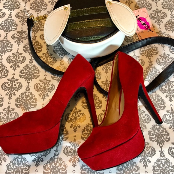 Dollhouse Shoes - Dollhouse Size 9 red platform heels